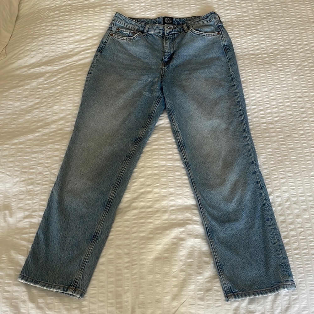 BDG Straight Mom Jeans
